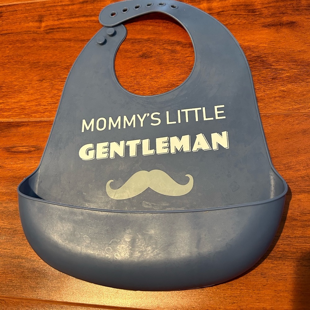 Hudson Baby “Mommy’s Little Gentleman” silicone bib